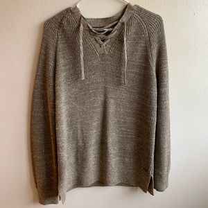 Never worn Roots sweater